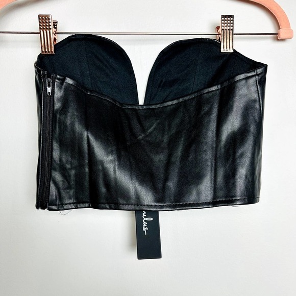 Lulus NWT Fierce Favorite Vegan Leather Strapless Bustier Crop Top Black Medium - Picture 3 of 6